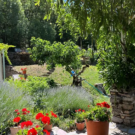 Le Pre Du Moulin